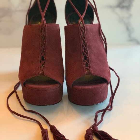 Michael Kors Collection Suede Platform shoes - Picture 8 of 8